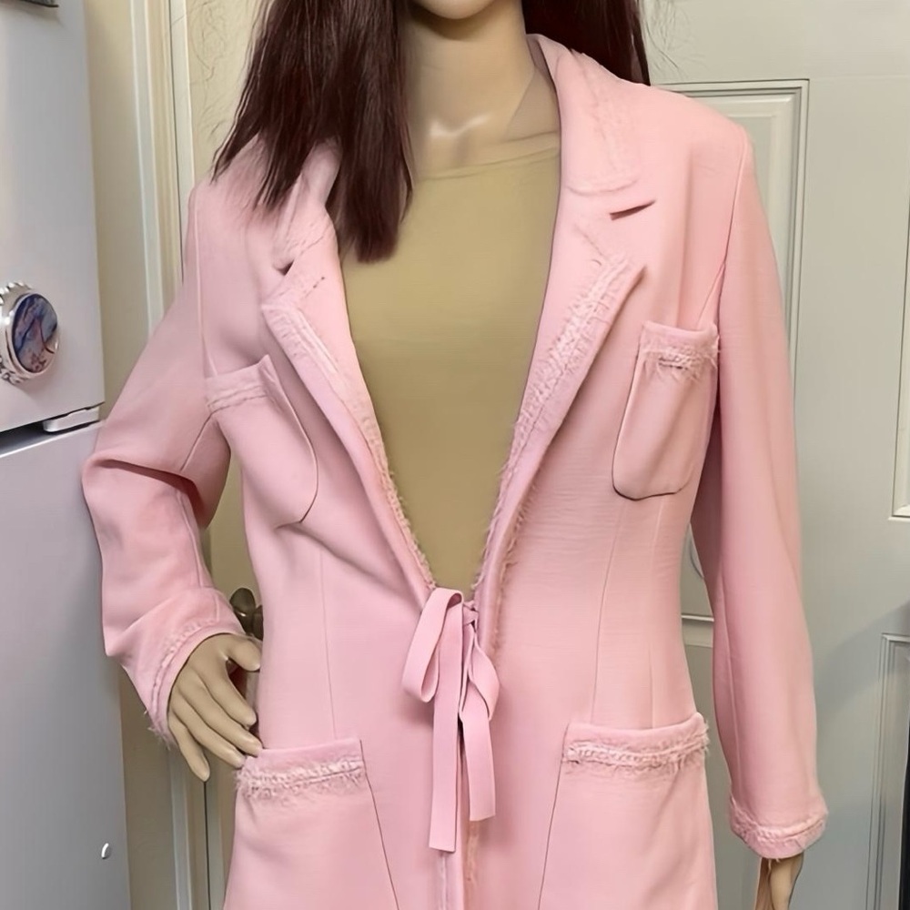 CHANEL Pink Wool coat w/ skirt ( set ) - Picture 2 of 12